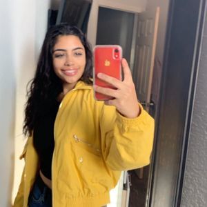 Meet your Posher, Celia